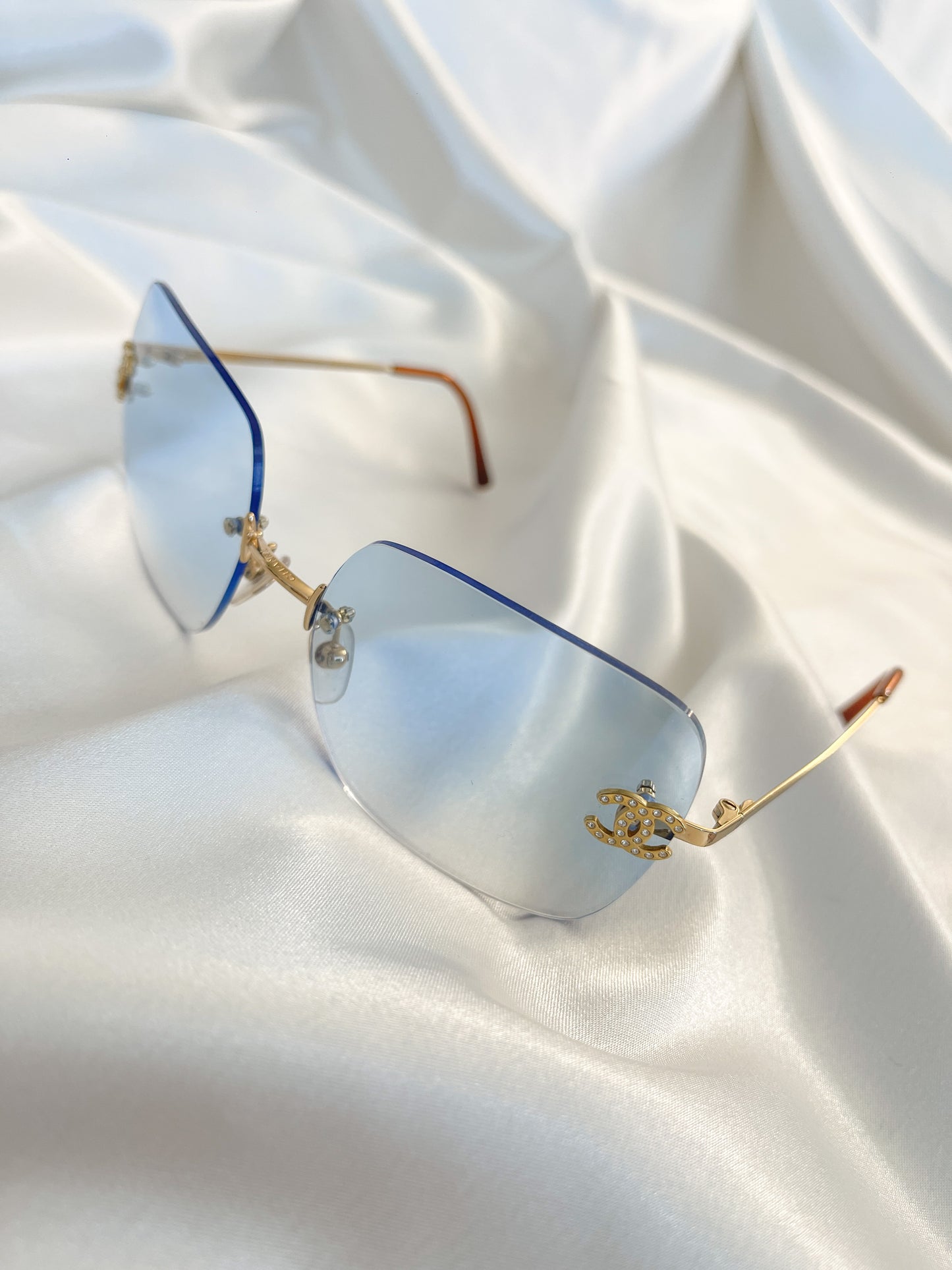 Vintage CHANEL SWAROVSKI Crystal Jumbo Diamanté Sunglasses