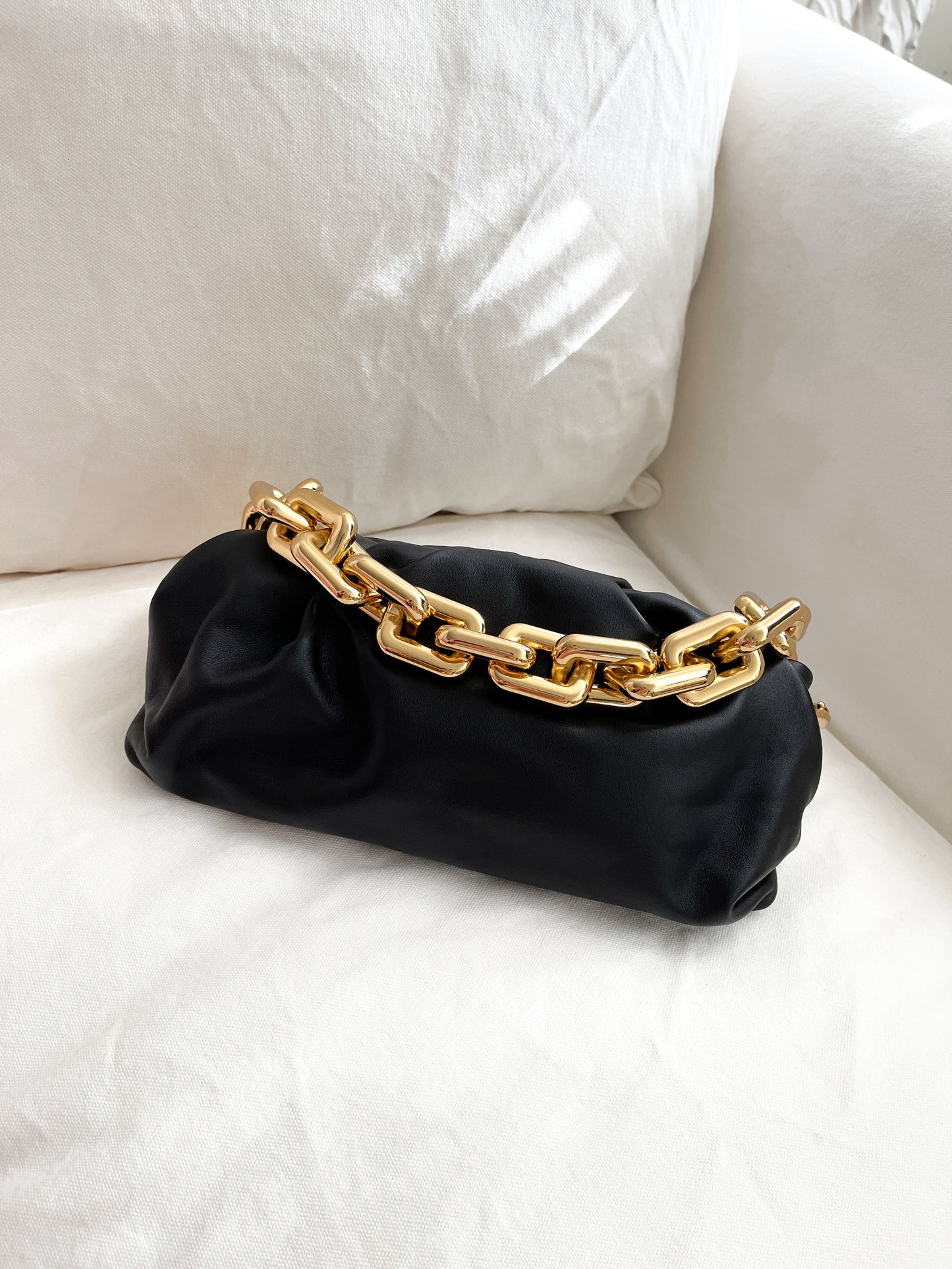 BOTTEGA VENETA Chain Pouch