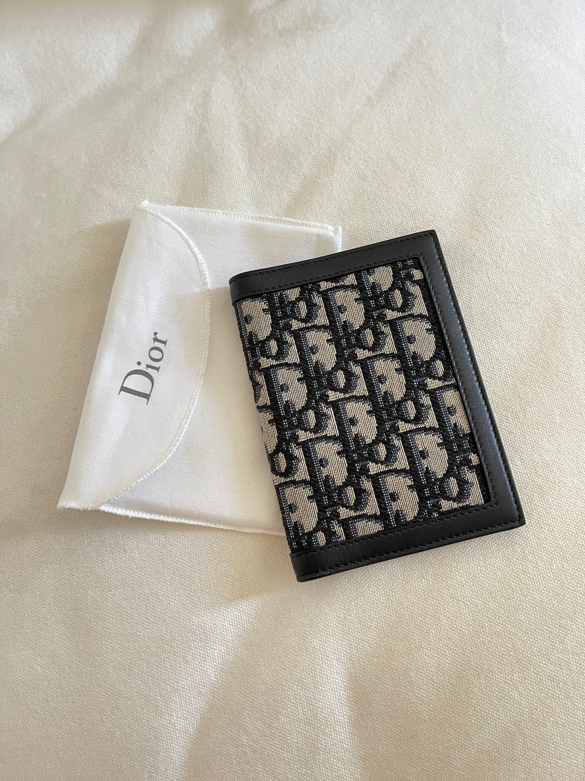 Passport Cover Black Maxi Dior Oblique Jacquard