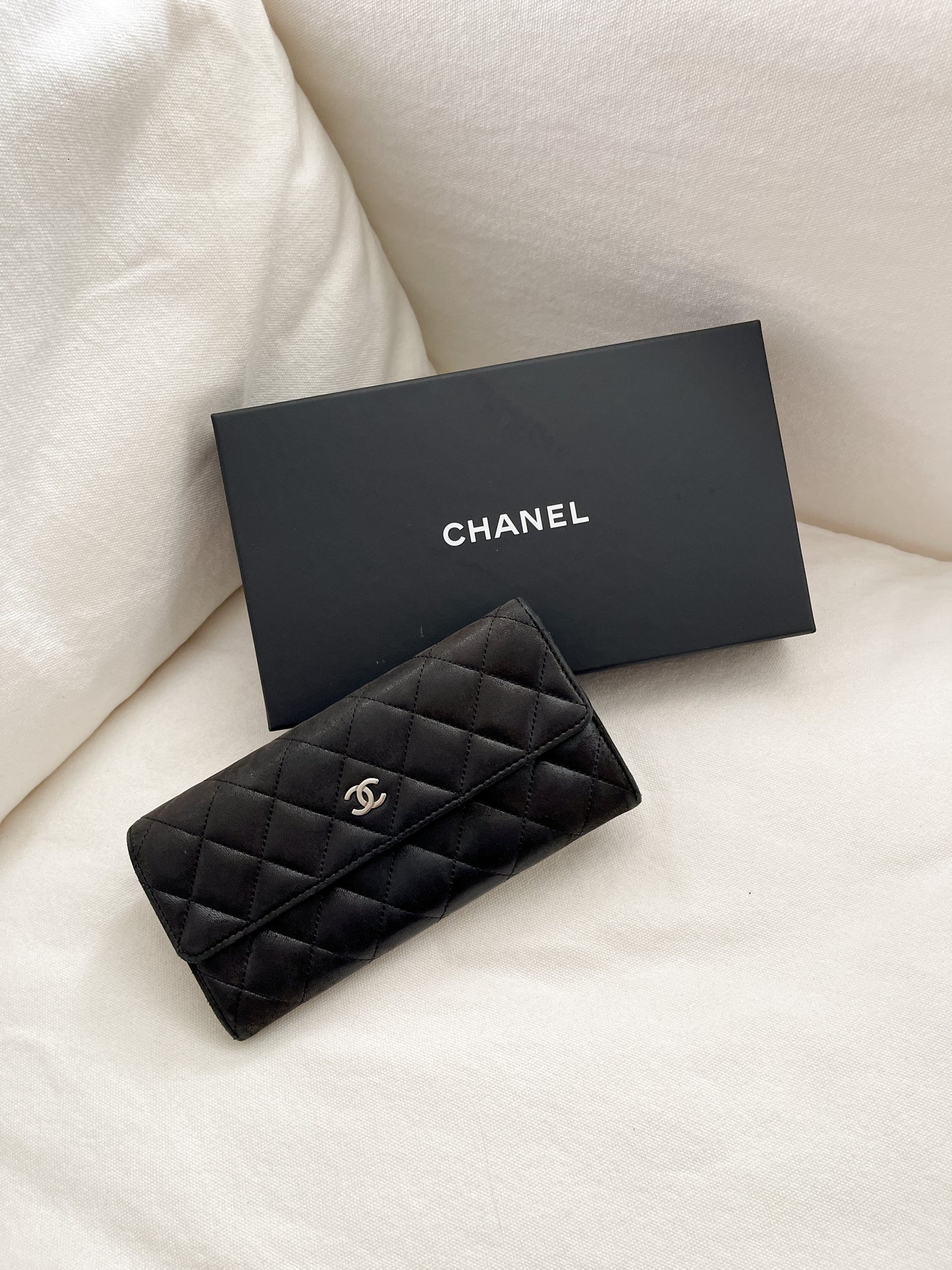 Vintage CHANEL Flap Long Wallet