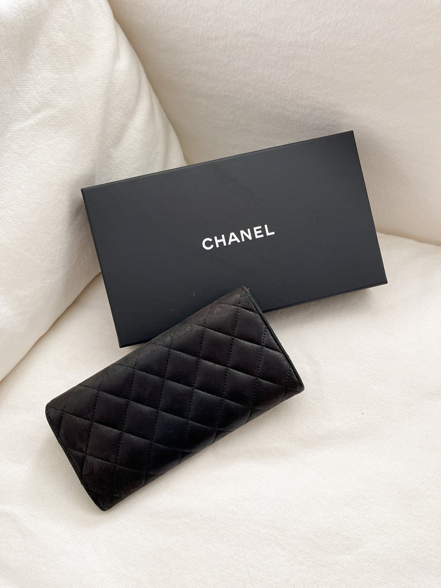 Vintage CHANEL Flap Long Wallet