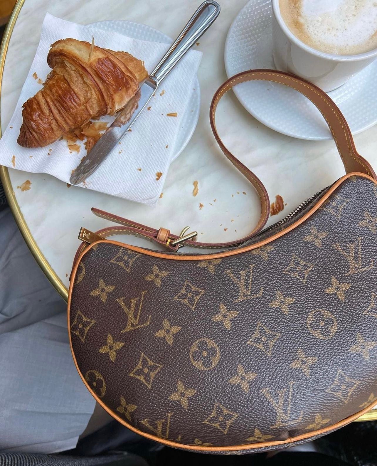 Vintage LOUIS VUITTON Croissant PM