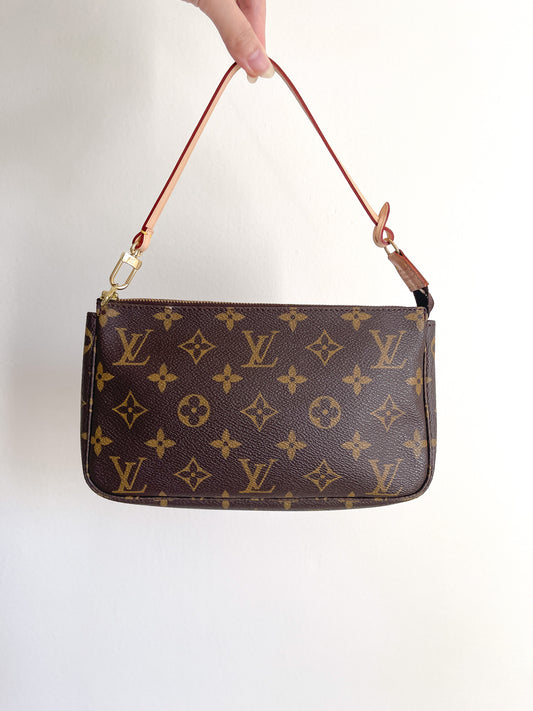 Vintage LOUIS VUITTON Pochette