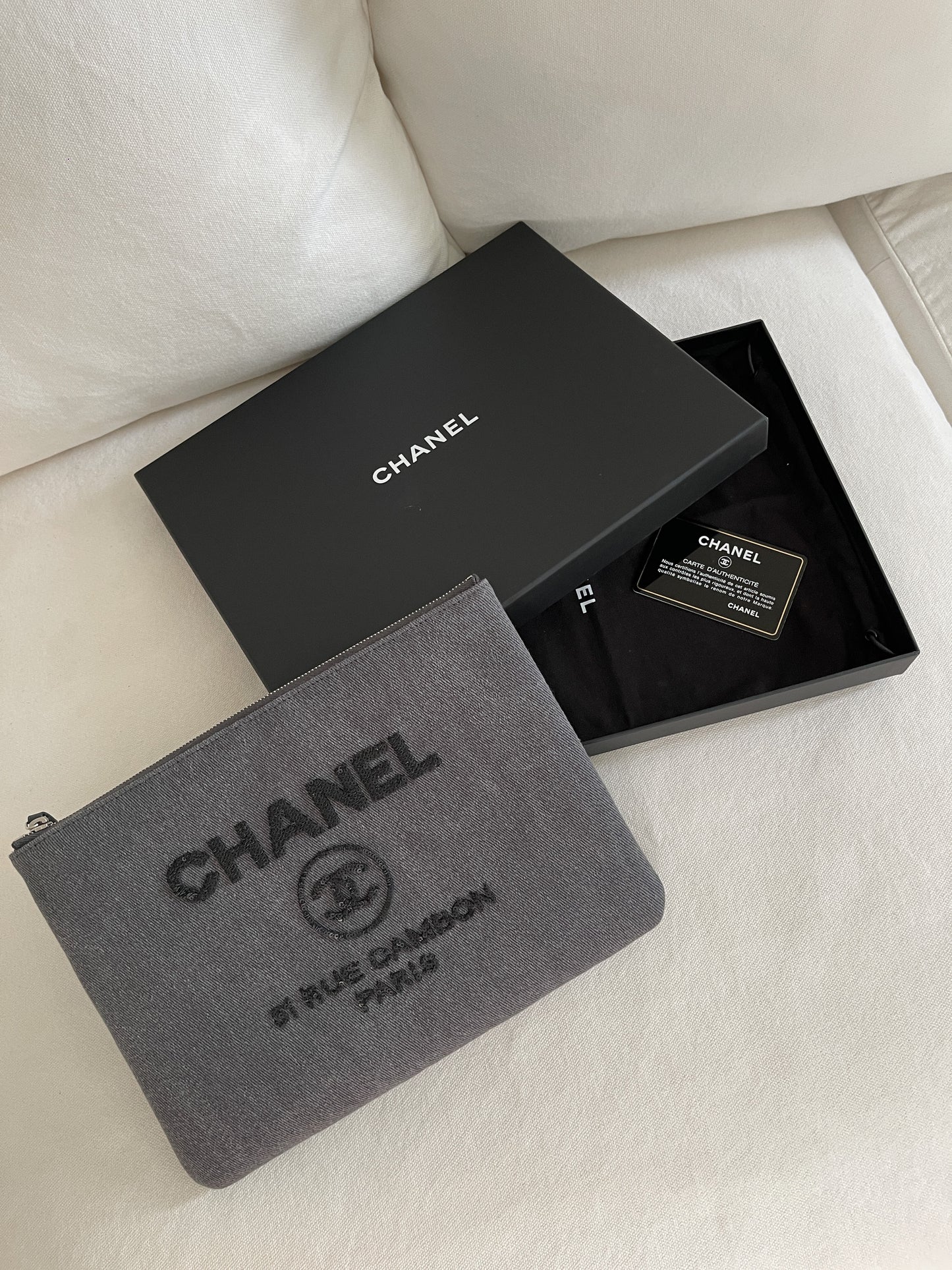 CHANEL Sequin Deauville Clutch