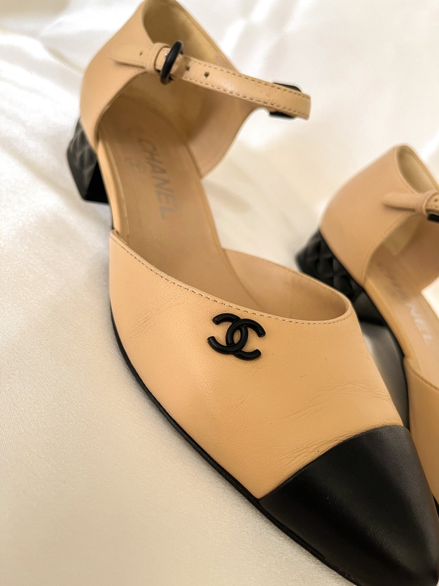 CHANEL Cap Toe Logo Mary Jane Flats